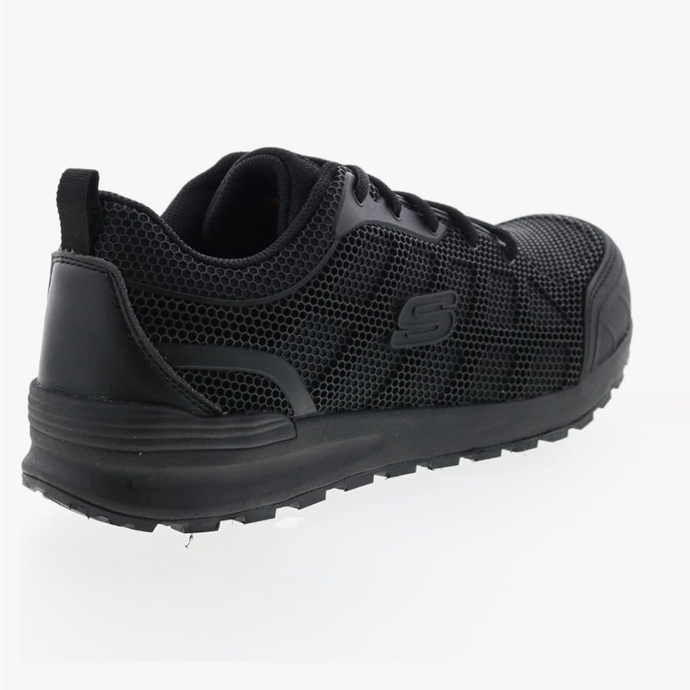skechers 7.5 !